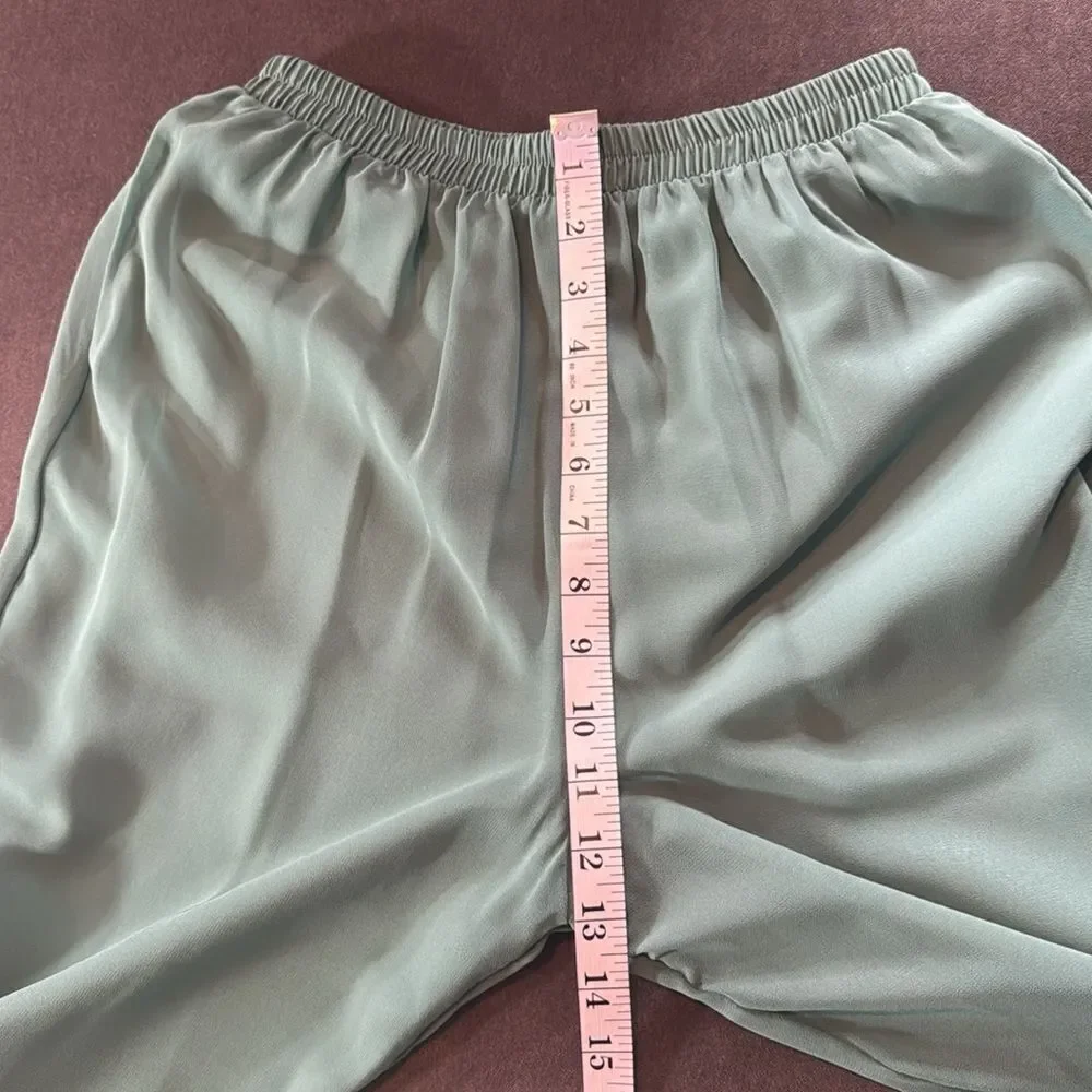 Women’s Green Chiffon 3 Piece Mother of the Bride Formal Pant Suit Size 2